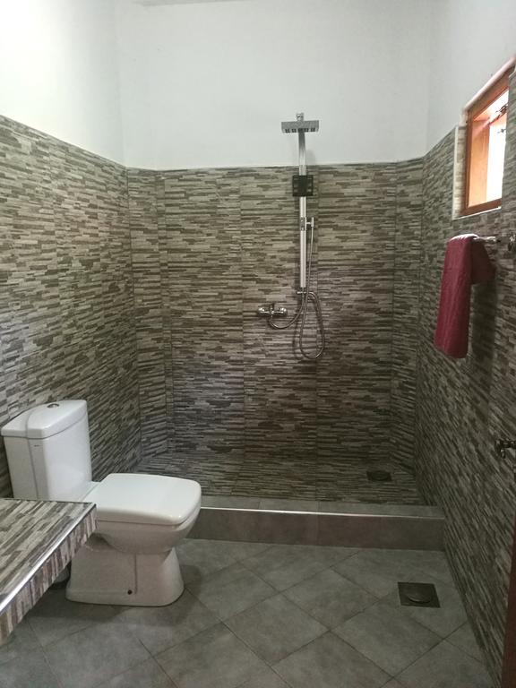 Guesthouse Dilush Beruwala Exterior photo